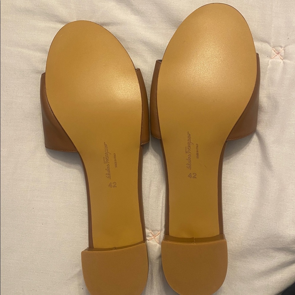 Salvatore Ferragamo Tan Leather Crystal Buckle Slide Mules - Picture 4 of 8